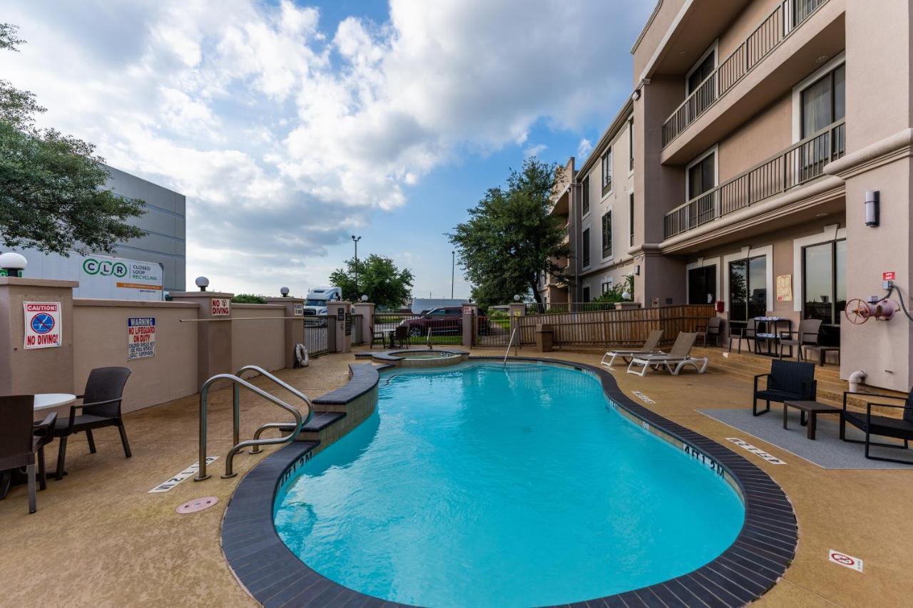 Comfort Suites Houston West At Clay Road מראה חיצוני תמונה