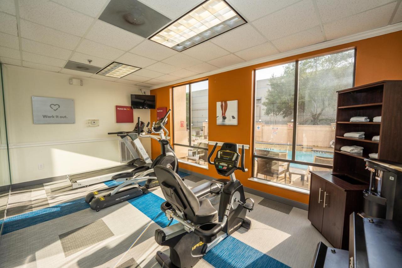 Comfort Suites Houston West At Clay Road מראה חיצוני תמונה