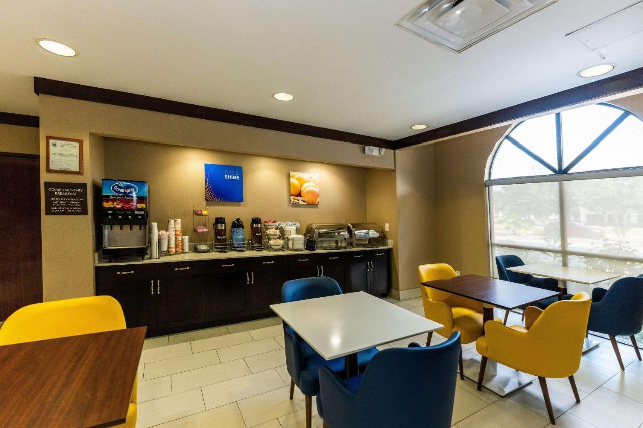 Comfort Suites Houston West At Clay Road מראה חיצוני תמונה