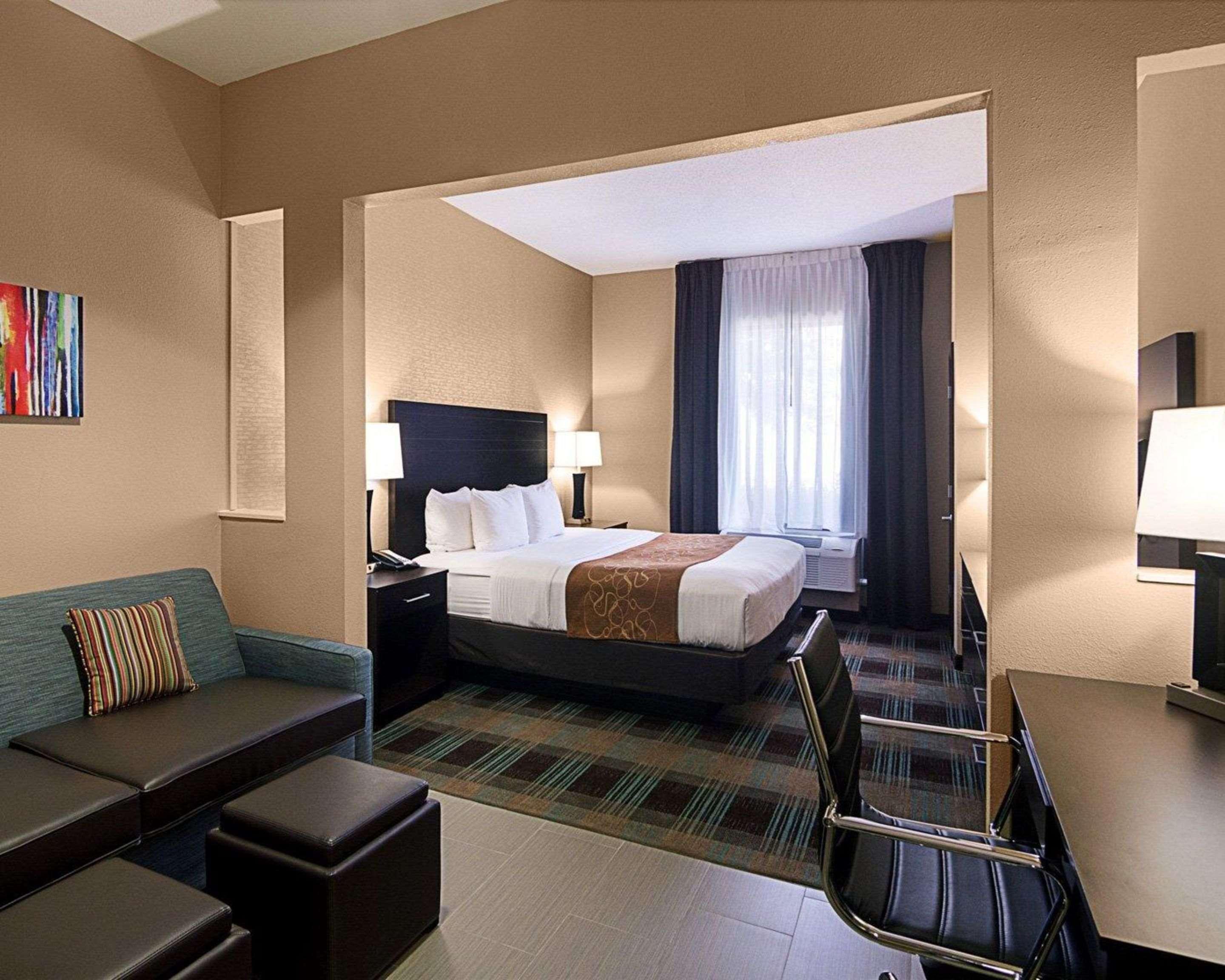 Comfort Suites Houston West At Clay Road מראה חיצוני תמונה