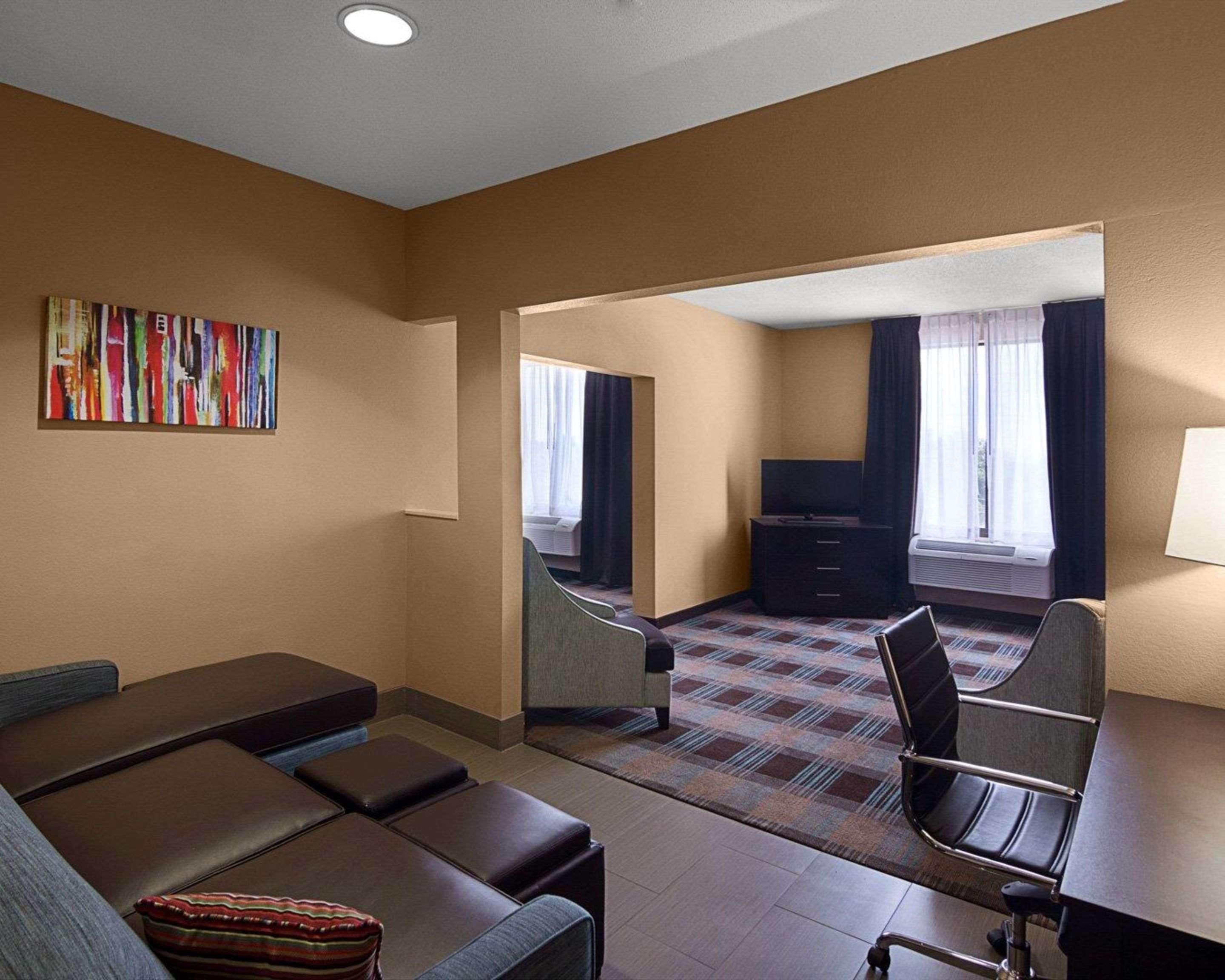 Comfort Suites Houston West At Clay Road מראה חיצוני תמונה